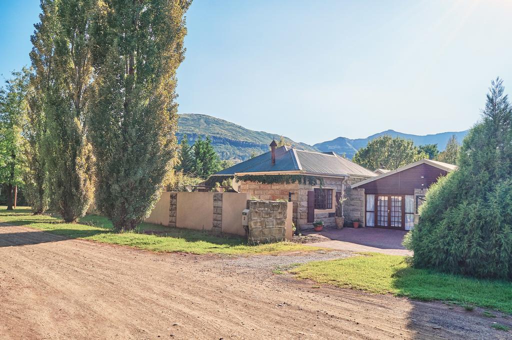 Sir Henry'S Guest House Clarens Exterior photo